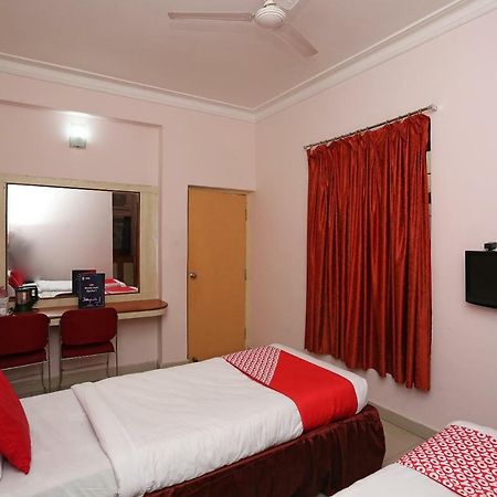 Oyo 1359 Hotel Best Inn Bhubaneswar Zewnętrze zdjęcie