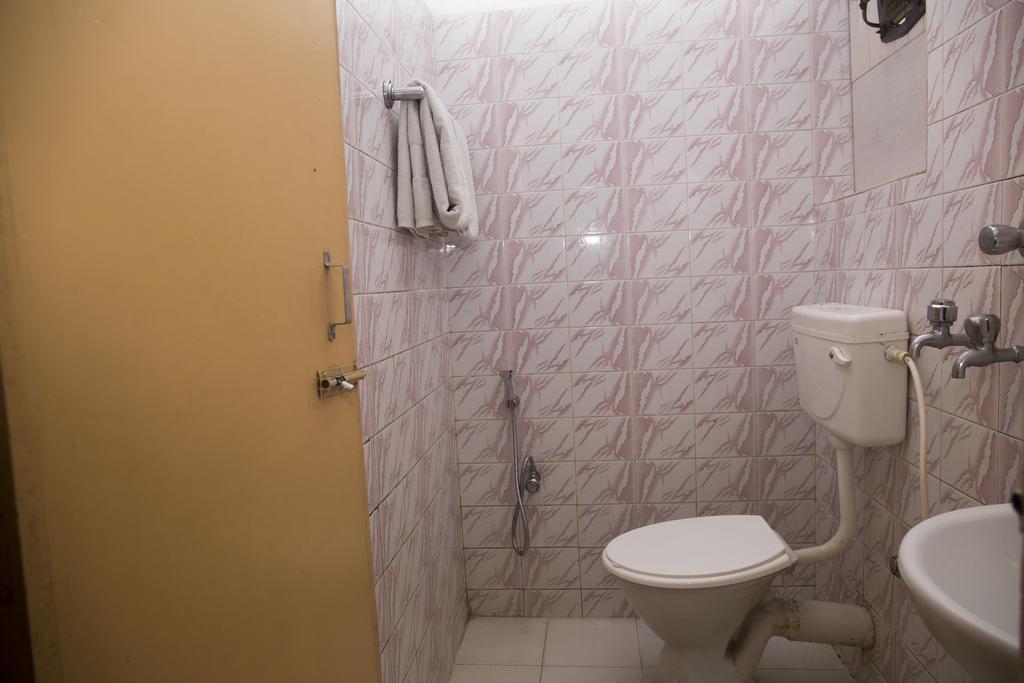 Oyo 1359 Hotel Best Inn Bhubaneswar Zewnętrze zdjęcie