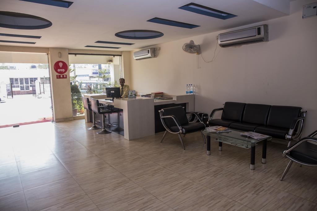Oyo 1359 Hotel Best Inn Bhubaneswar Zewnętrze zdjęcie