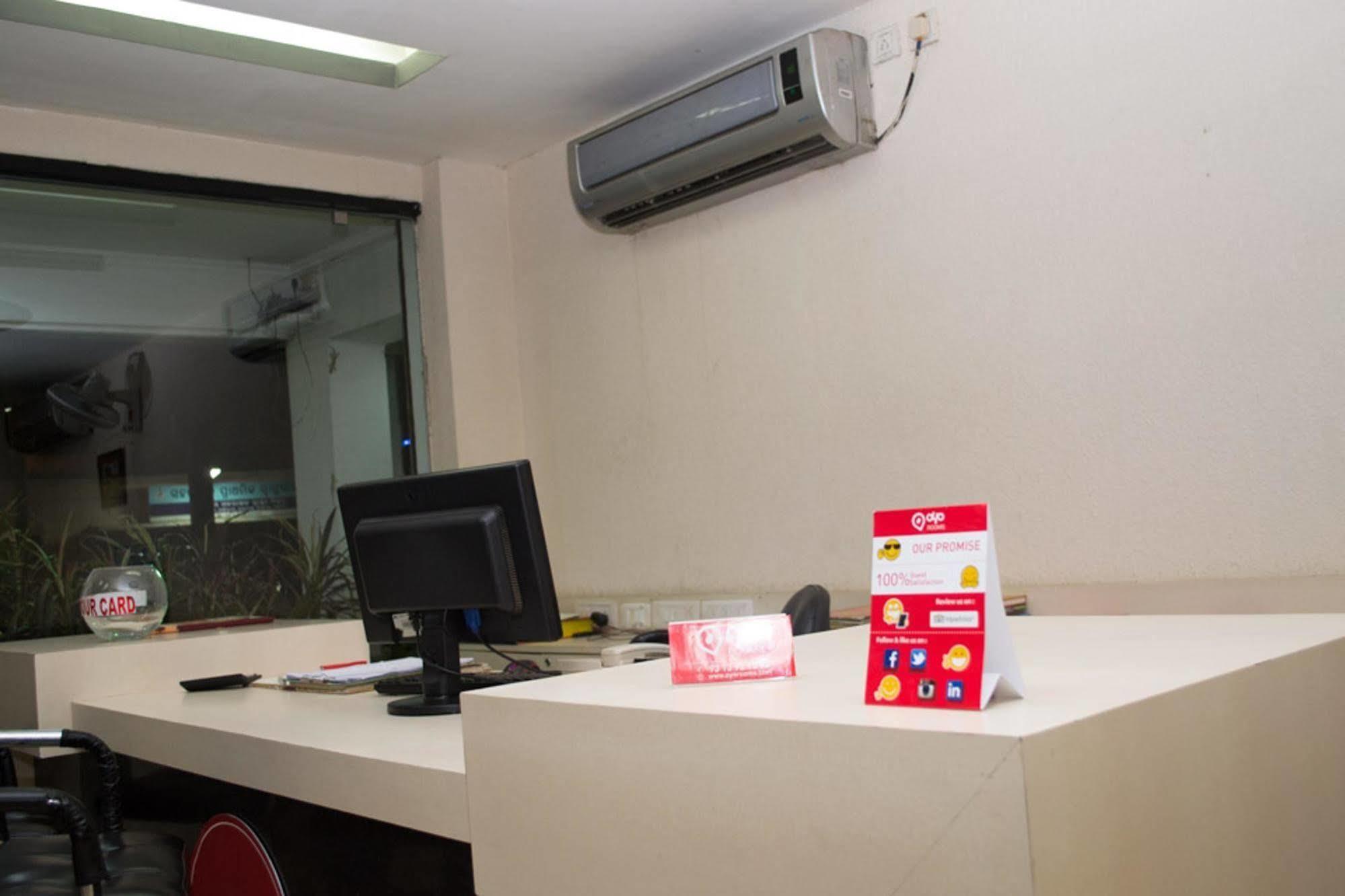 Oyo 1359 Hotel Best Inn Bhubaneswar Zewnętrze zdjęcie